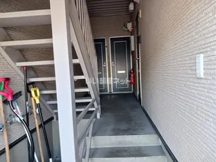 グランディール新開【2階】の地図