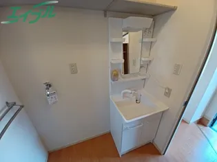 ビレッジ石塚 D棟【2階】の内装