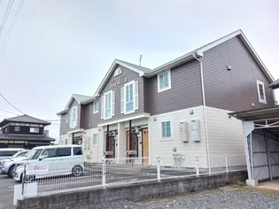 パインヒルズ【1階】の外観