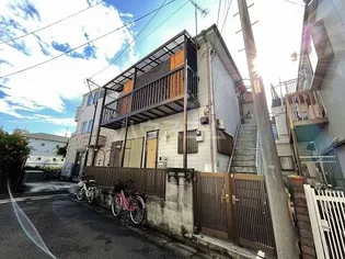 ベルメゾン【1階】の外観