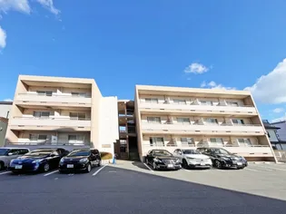 グランドパイン【2階】の外観