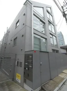 PASEO新宿三丁目IIの外観