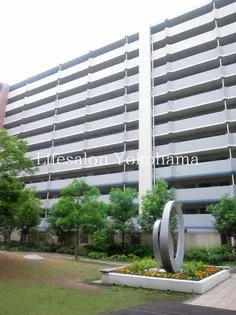 ライオンズマンションセントワーフ横濱の画像