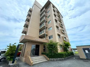 ヴィラ トリニティの画像