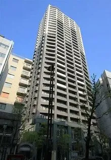 ファーストリアルタワー新宿【8階】の外観