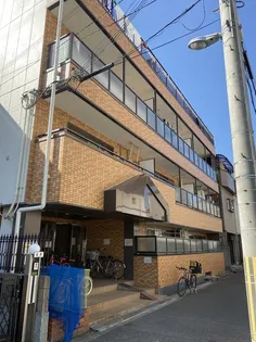 タック泉尾の画像