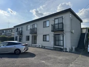 ファミーユK【1階】の外観