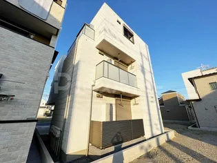 Maison Fiable【3階】の外観