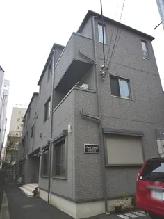 リュエル ドミール【1階】の外観