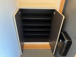 メゾンエクセル【2階】の玄関