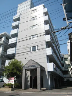 トライネットの画像