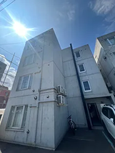 クローバーホーム美園の画像