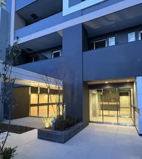 東京都荒川区荒川4【マンション】の外観