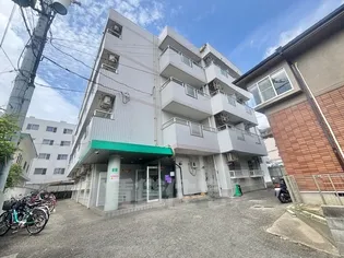 ソサエティ山手【2階】の外観
