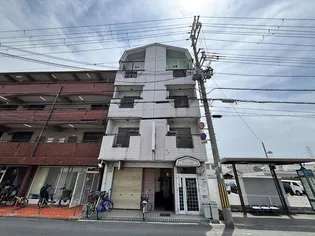 ラークハウスの画像