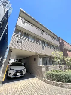 ベルハイム六本木【2階】の外観
