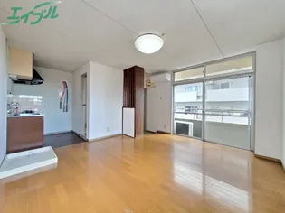 林ビル【5階】の居間