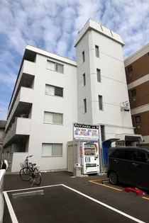 滝川ビル【3階】の外観