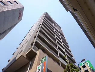 東京都渋谷区幡ヶ谷2【マンション】の外観