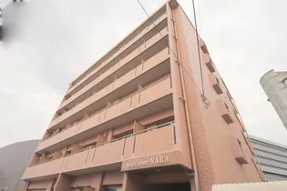 ドゥジェームならの画像