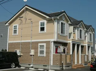 ガール ド ボアの画像