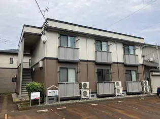 カメリアコートの画像