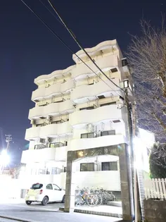 ウィン大和の画像