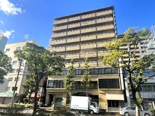 シャトー・ド・フェニックス【4階】の外観