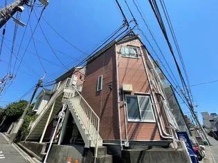 ネオステーションプラザ日吉【2階】の外観