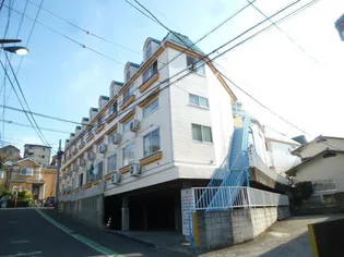 メルヘンランド A【1階】の外観