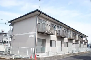 プチメゾン桂川南館【1階】の外観