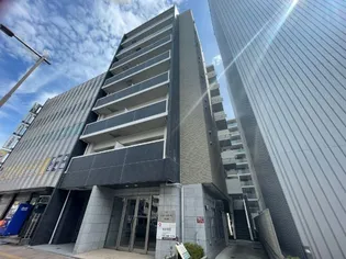 ジェイ・エス・ティ横浜東【4階】の外観