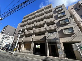 リエス春日町【4階】の外観