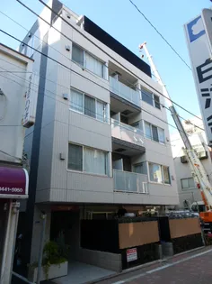 クレア白金高輪【1階】の外観