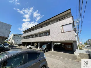 フリーデンハイム平和【2階】の外観