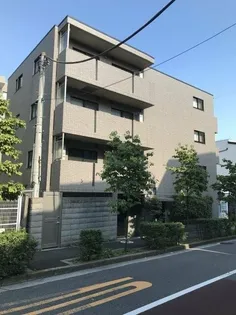 東京都中野区本町3【マンション】の外観