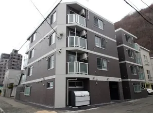 プレシェルト南円山【3階】の外観