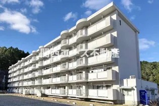 ビレッジハウス鴻田【3階】の外観