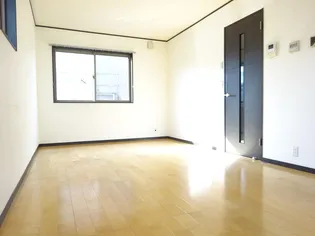 コンフォートM【1階】の居間