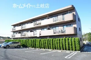 ポピュレール【1階】の外観