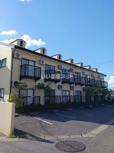 ヴィラ・イースト【2階】の外観