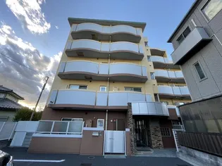 ベルウッドヤマトヤ【1階】の外観