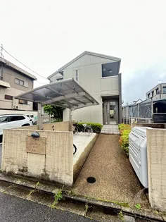 シャノワール【1階】の外観
