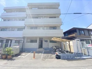 ファミール21の画像