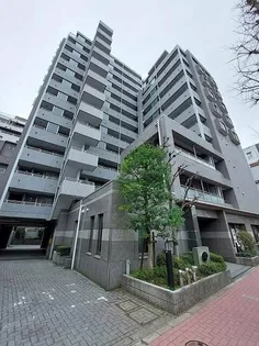 東京都中野区本町6【マンション】の外観