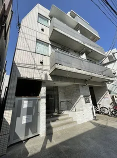 プレール・ドゥーク北新宿III【3階】の外観
