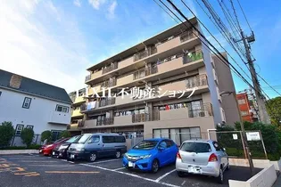 ファミール吉川の画像