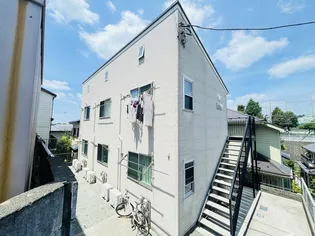 ルミナス鶴ヶ峰【1階】の外観