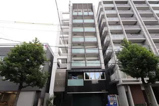 キャピタルビル【4階】の外観