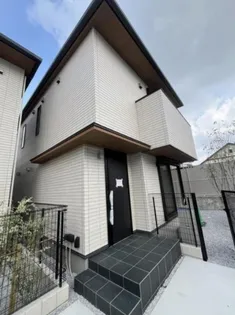 東京都新宿区市谷山伏町【一戸建】の外観